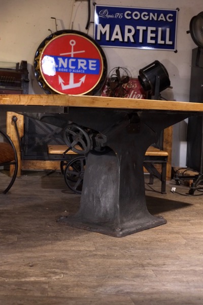 table ancienne pied fonte plateau chene